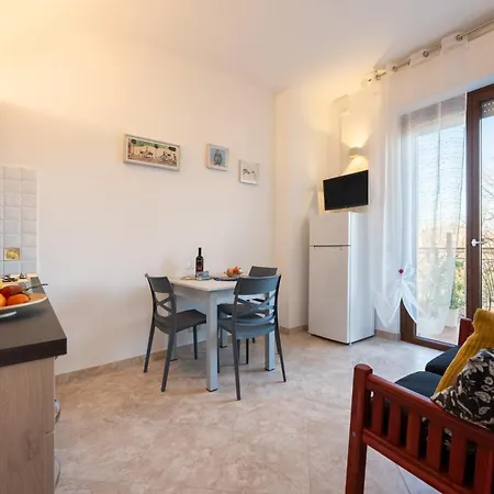 Keys Of Italy - Orsini 70 - 1 Bedroom With River View Apartment Florence