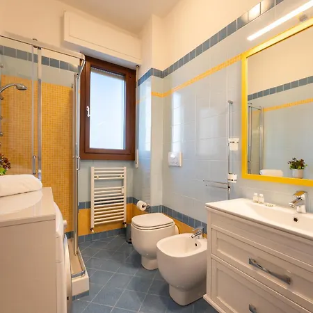 Apartment Keys Of Italy - Orsini 70 - 1 Bedroom With River View Florence